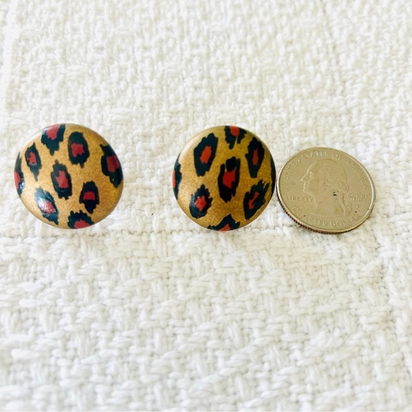 Vintage 1990s Button Stud Earrings Leopard Print Round Bronze Tan Black Design - Picture 7 of 10
